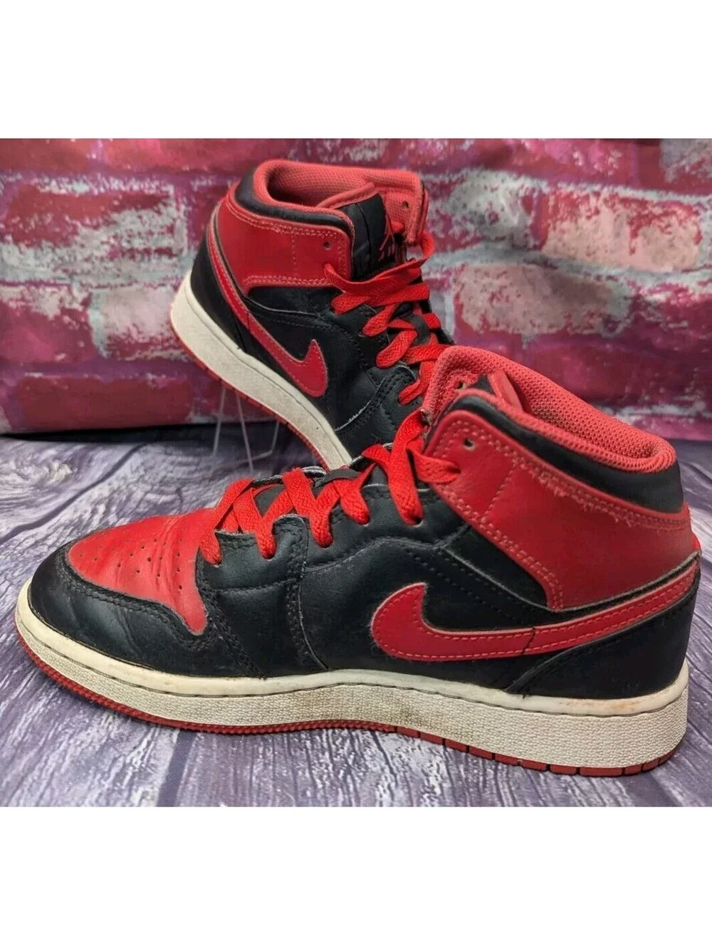 Nike Air Jordan 1 AJ1 Mid Alternate Bred Hi-Top Shoes Youth Kids Men 4 Women 5.5
